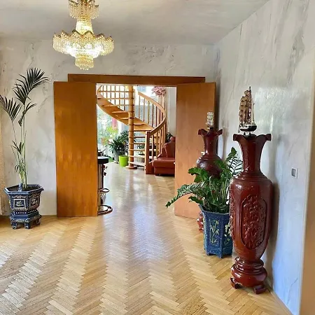 Dream House Prague East וילה