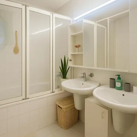 Dream House Prague East ヴィラ